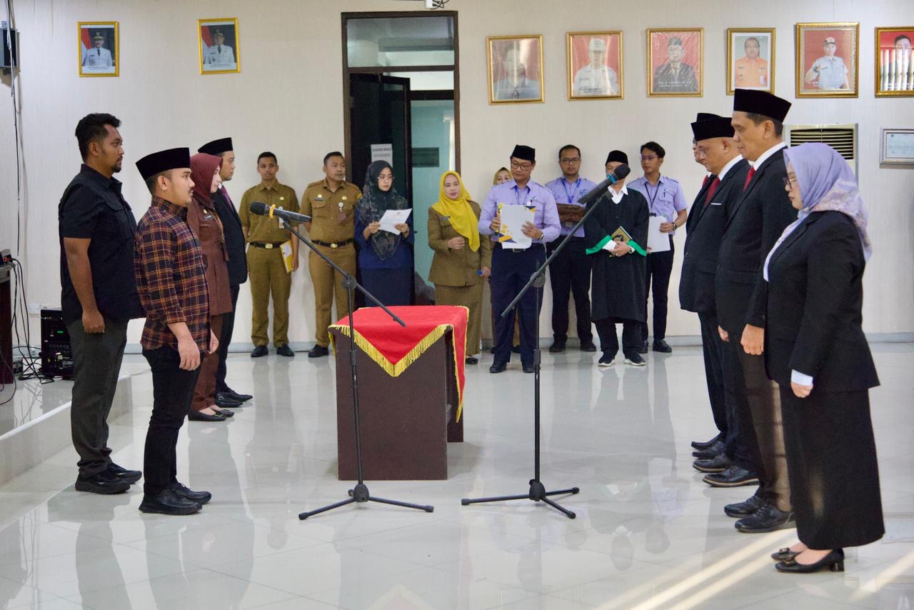 Lantik Pejabat Baru Perumda Tirta Bhagasasi, Ini Pesan Bupati Bekasi